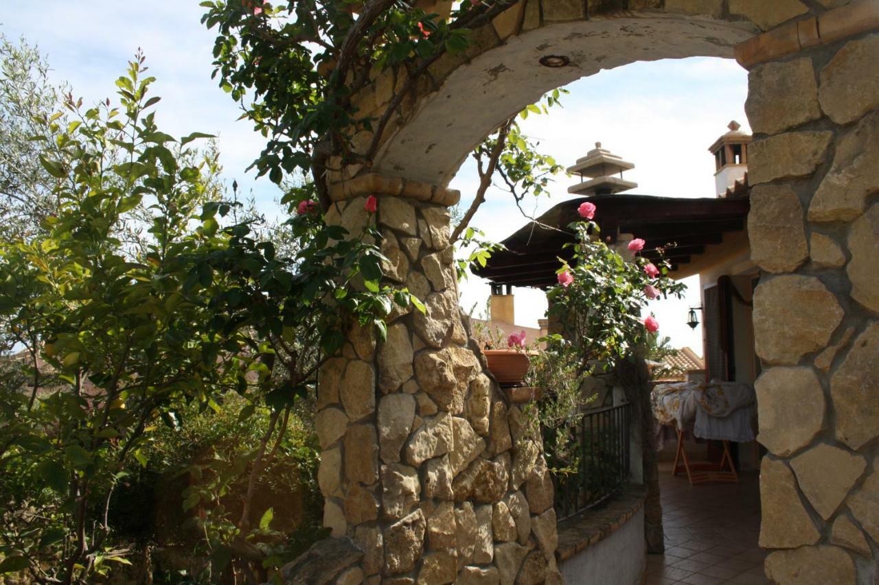 Graziosissima Villa Capitana Exteriör bild