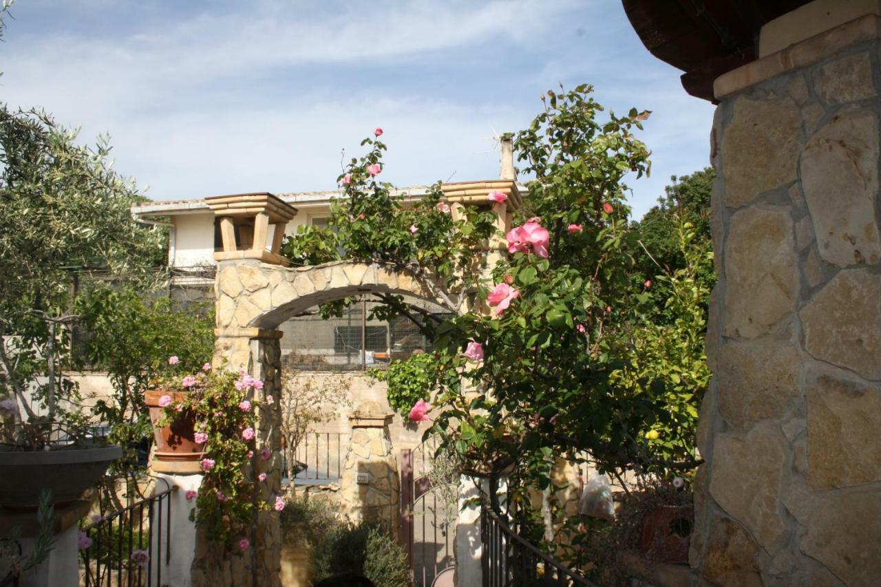 Graziosissima Villa Capitana Exteriör bild